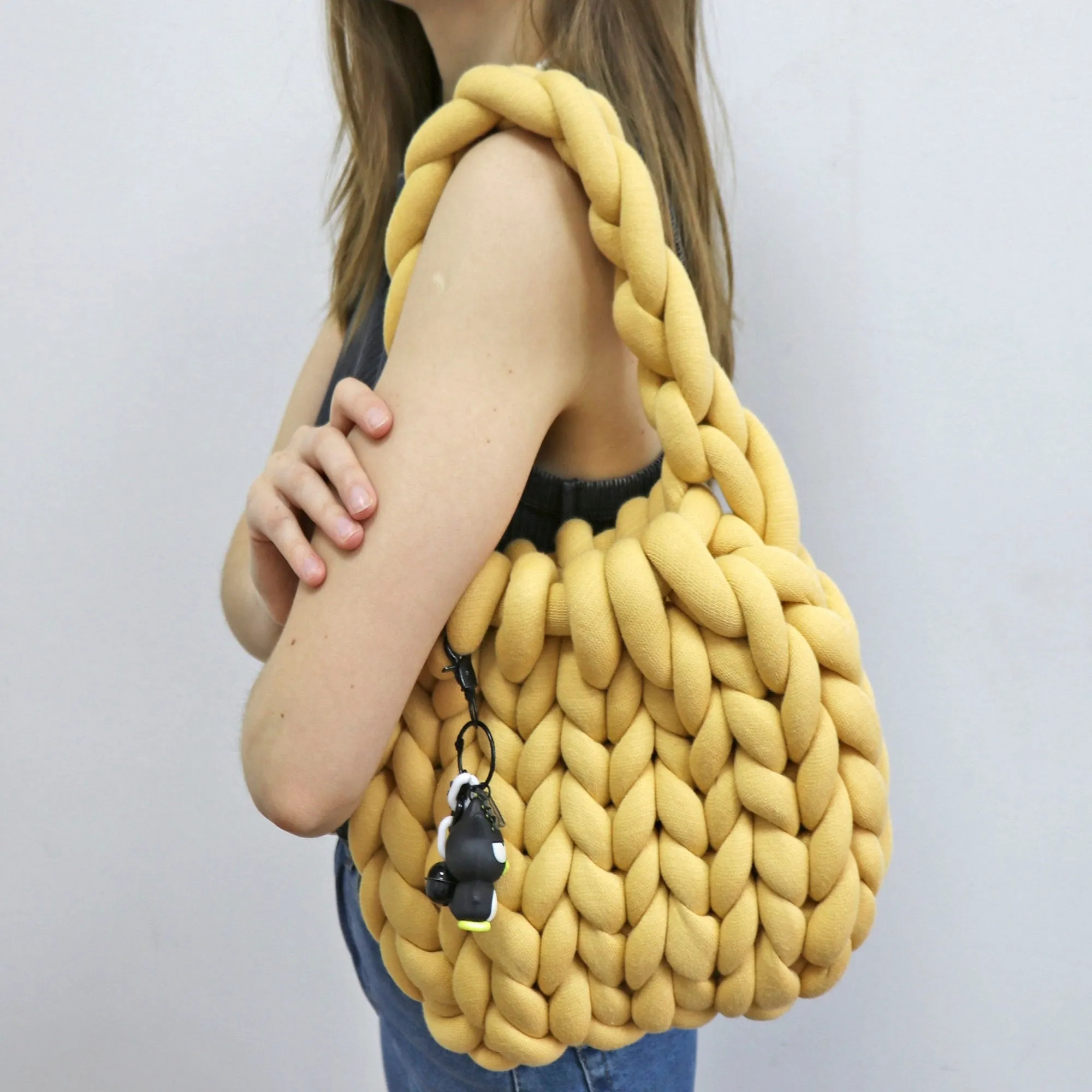 Knitting 10 Minutes Purse pattern, US standard terms, Skill level beginner